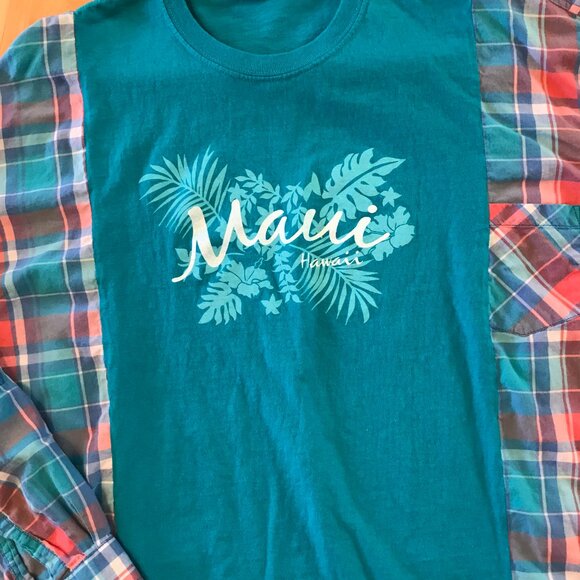 Reworked Maui Shirt, Size L to XL: Upcycled Oversized Teal Hawaiian Sweatshirt - Picture 9 of 9